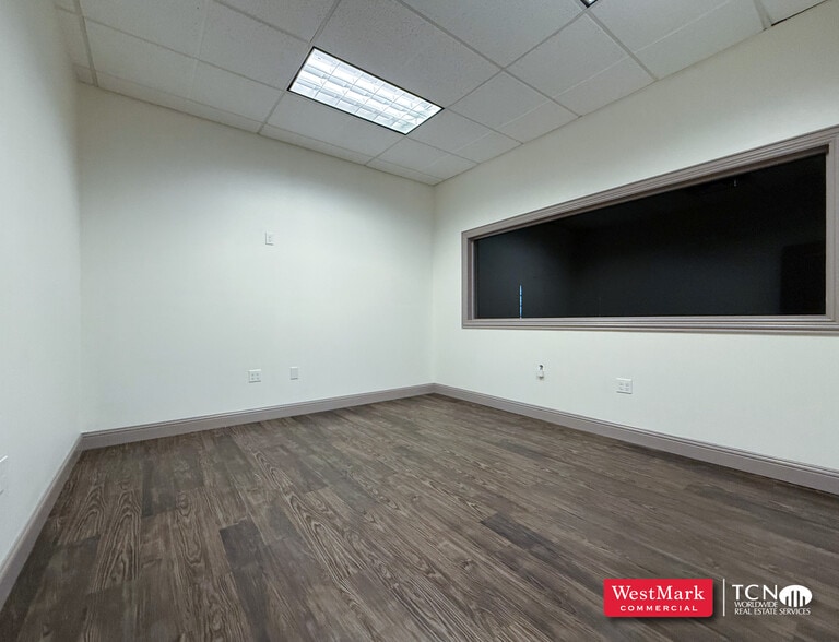 5614 126th St, Lubbock, TX for lease - Building Photo - Image 3 of 6