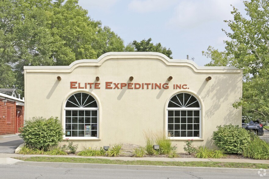 4311 Sw 9th St, Des Moines, IA for sale - Building Photo - Image 2 of 3