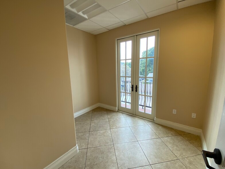 2754 Imperial Ave, San Diego, CA for lease - Interior Photo - Image 3 of 11