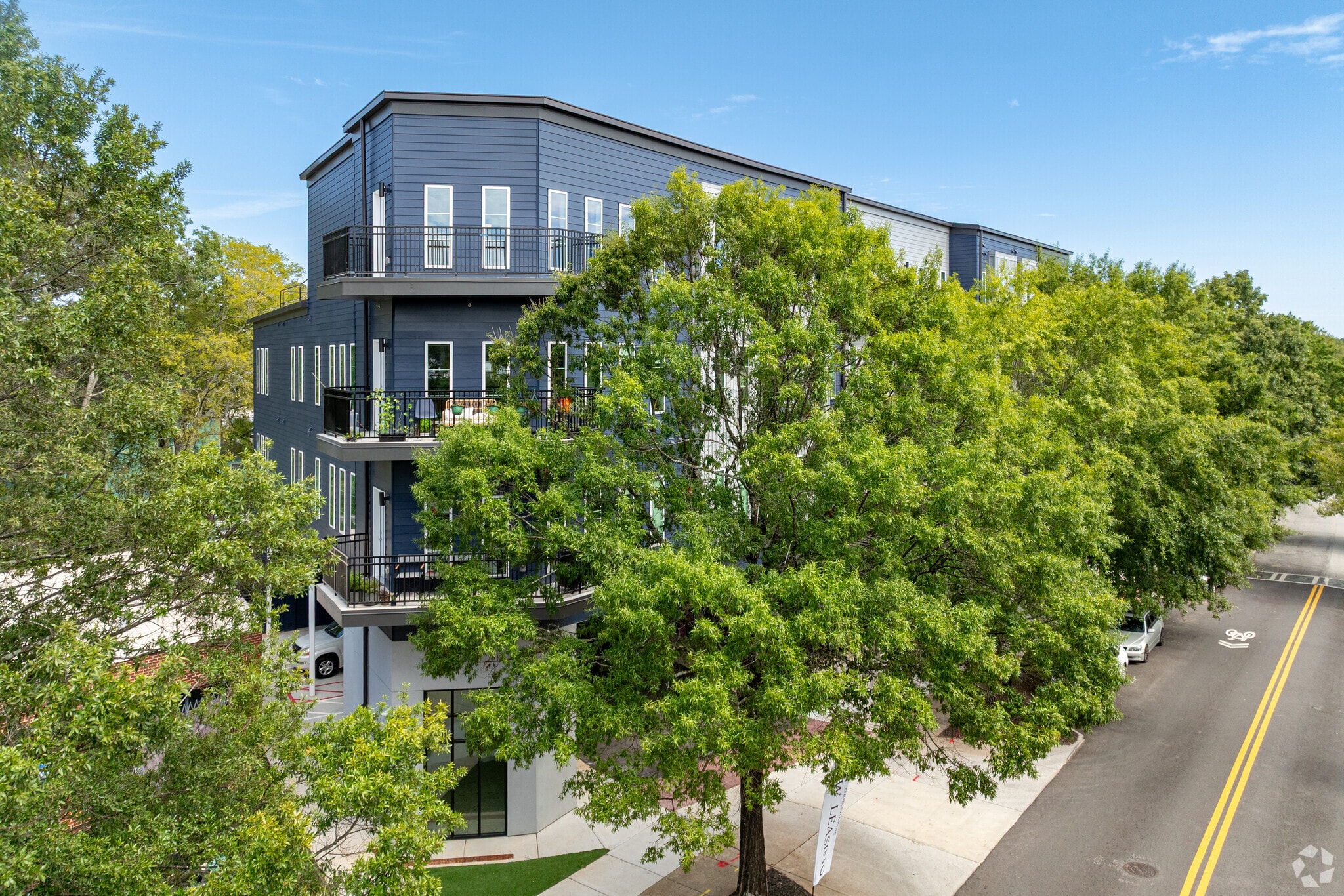 456 Flat Shoals Ave SE, Atlanta, GA for lease Primary Photo- Image 1 of 20