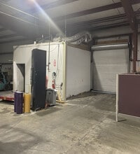 31 Richards Rd NE, White, GA for lease Interior Photo- Image 2 of 4