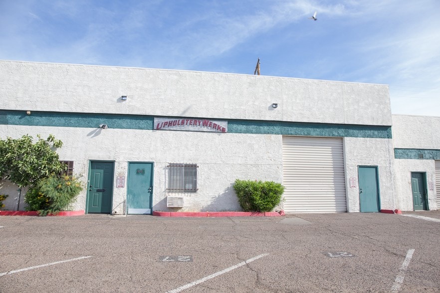 431 S Stapley Dr, Mesa, AZ for lease - Building Photo - Image 3 of 7