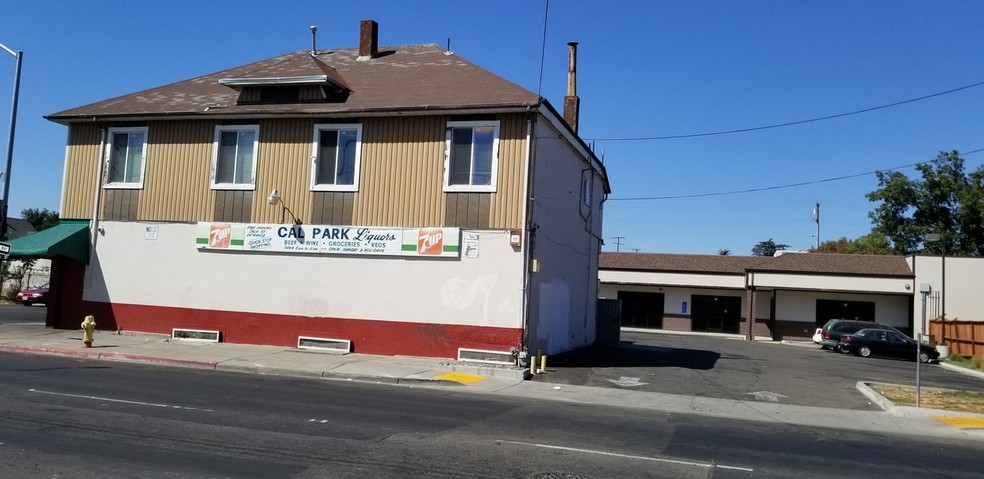 702 N California St, Stockton, CA for sale - Building Photo - Image 3 of 12