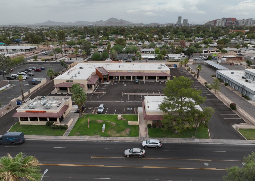 524 W Broadway Rd, Tempe, AZ à louer - Photo du bâtiment - Image 3 de 9