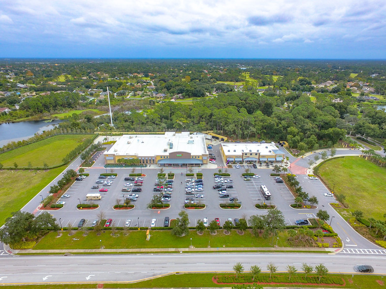 173 N Charles Richard Beall Blvd, Debary, FL for lease - Building Photo - Image 2 of 10