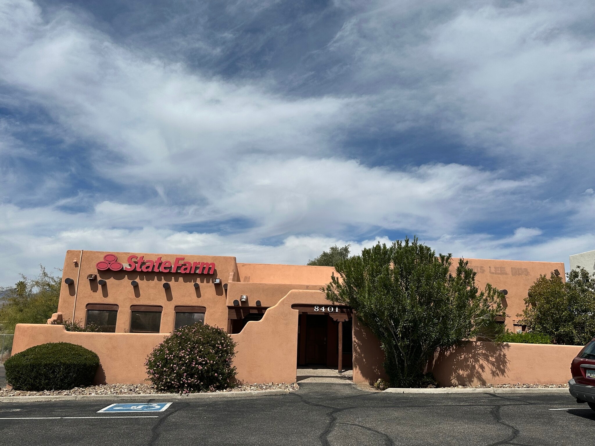 8401 E 22nd St, Tucson, AZ for lease Interior Photo- Image 1 of 5