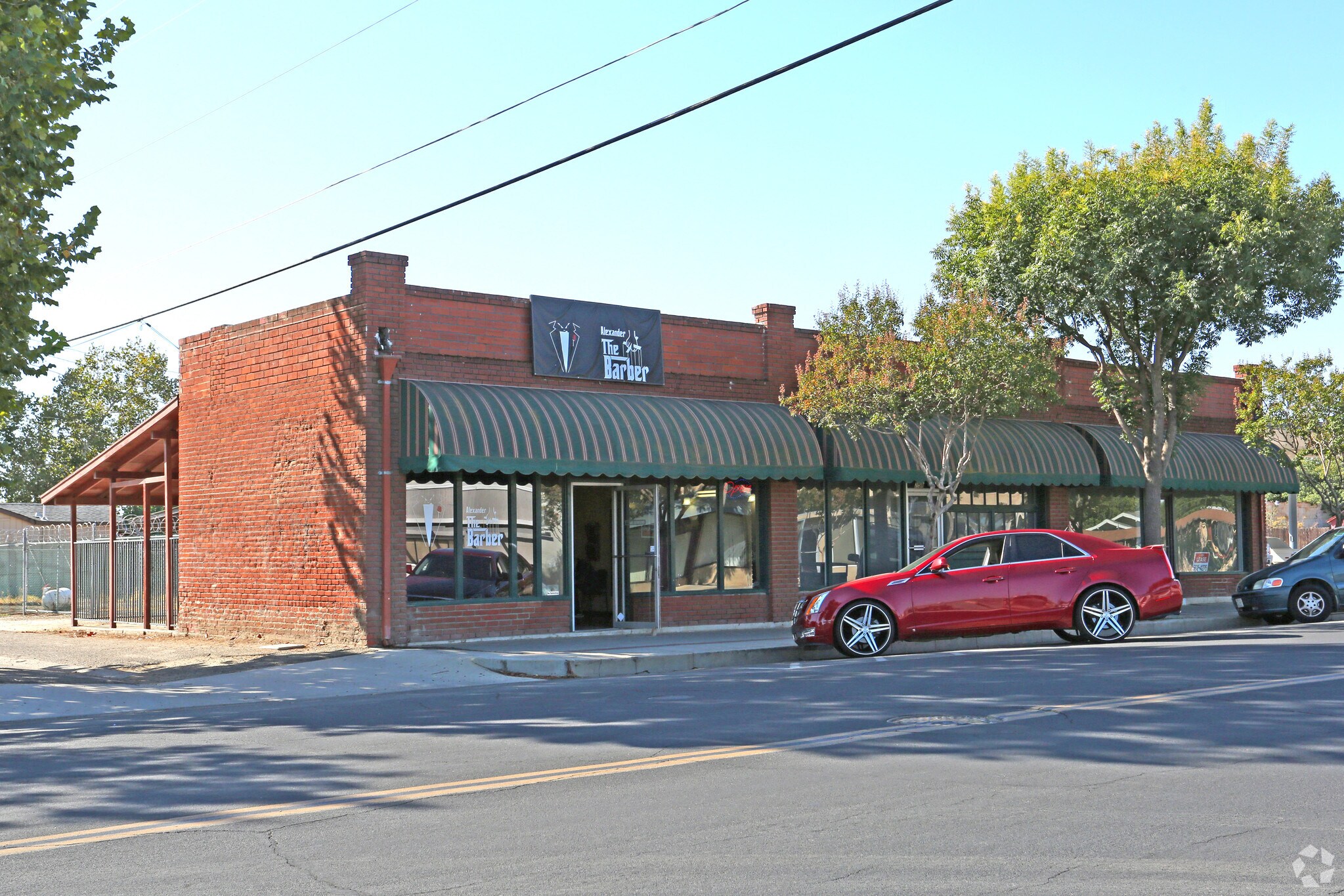 256-260 W Pine St, Exeter, CA for sale Primary Photo- Image 1 of 13