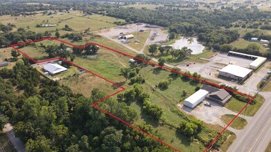 3212 E Walnut St, Tecumseh, OK - AÉRIEN  Vue de la carte