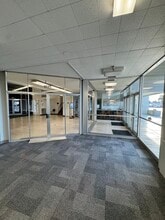 2600 N Columbia Center Blvd, Richland, WA for lease Interior Photo- Image 1 of 9