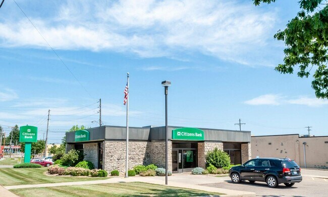 Plus de détails pour 2233 E Pershing St, Salem, OH - Commerce de détail à vendre