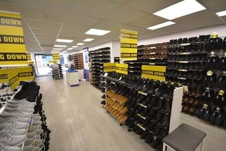 13 Newgate St, Bishop Auckland for lease Interior Photo- Image 2 of 4