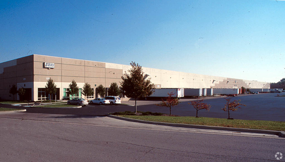 3180-3270 Urbancrest Industrial Dr, Grove City, OH à louer - Photo du b timent - Image 3 de 8