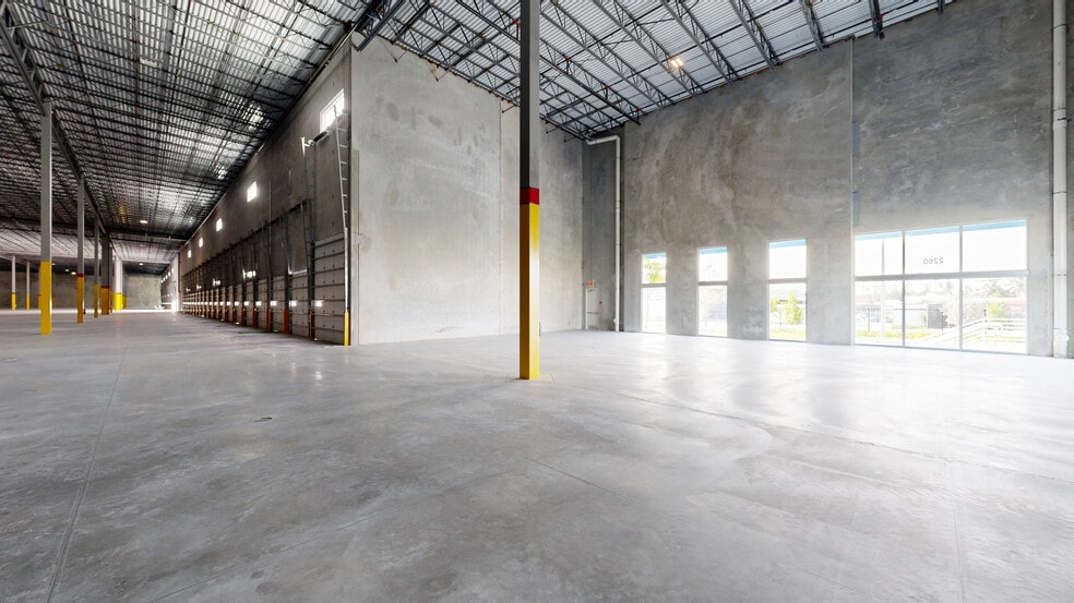 2260 NW 27th Ave, Miami, FL for lease - Matterport 3D Scan - Image 3 of 39