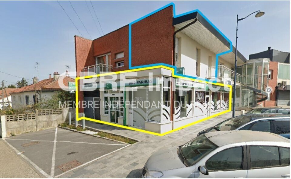 Place Du Commerce, Tinqueux for lease Building Photo- Image 1 of 5