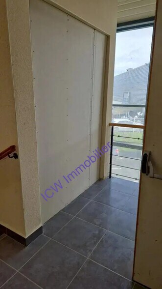 15 Avenue De La Foulée, Nanteuil-lès-Meaux à louer - Photo du bâtiment - Image 3 de 6