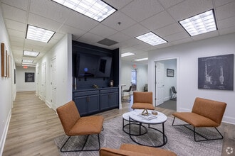 284 S Main St, Alpharetta, GA à louer Photo intérieure- Image 2 de 8