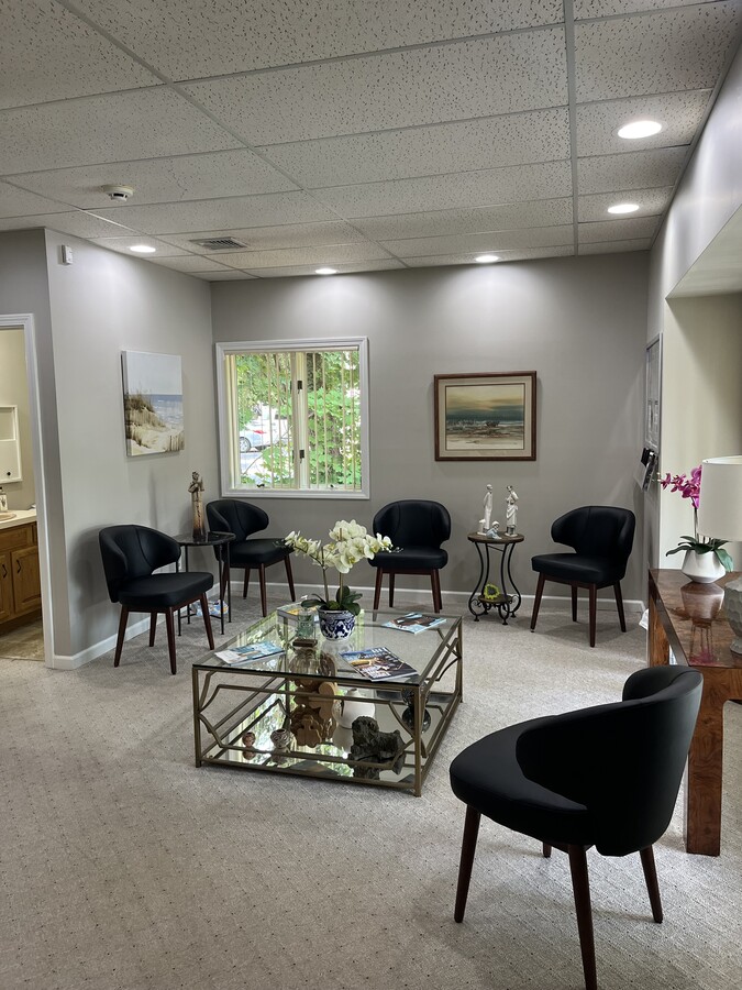 666 Boston Post Rd, Guilford, CT 06437 - Unit 4 -  - Interior Photo - Image 1 of 11