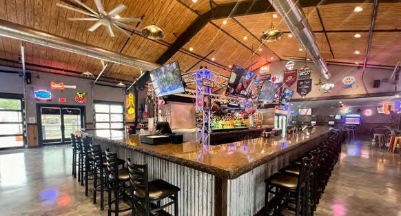 1324 Jamie Ln, Waterloo, IL à vendre - Photo intérieure - Image 2 de 12