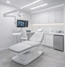 11600 Wilshire Blvd, Los Angeles, CA for lease Interior Photo- Image 2 of 3