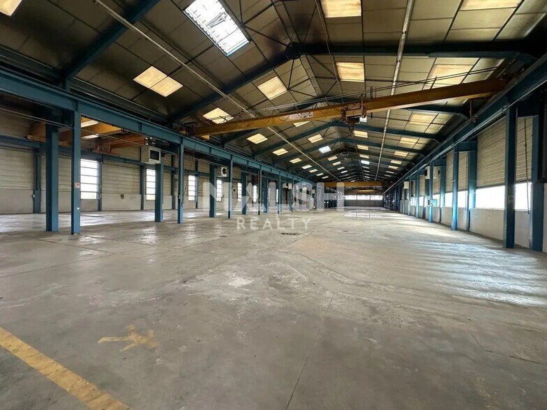 Flex in Jassans-Riottier for sale - Building Photo - Image 1 of 13