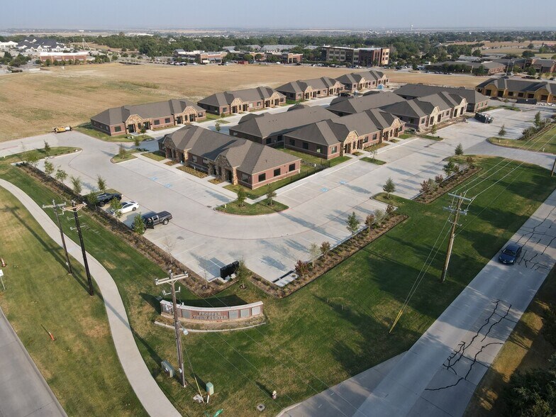 291 N Preston Rd, Prosper, TX à louer - Photo principale - Image 1 de 4