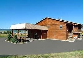 715 Highway 64 E, Eagle Nest, NM à vendre - Photo du bâtiment - Image 2 de 27