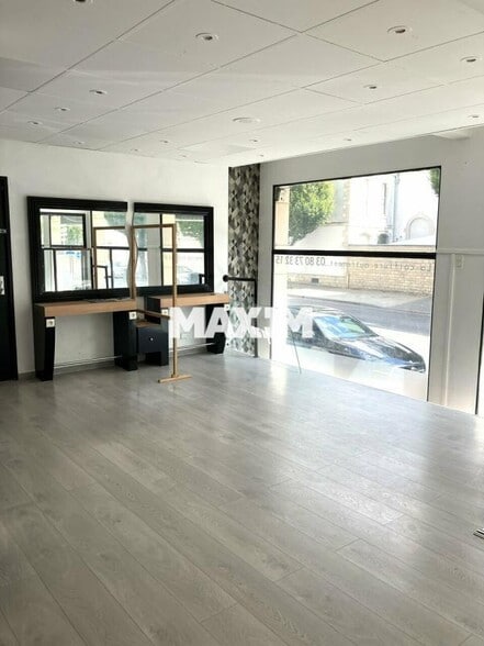 75 Rue Devosge, Dijon for sale - Interior Photo - Image 3 of 7