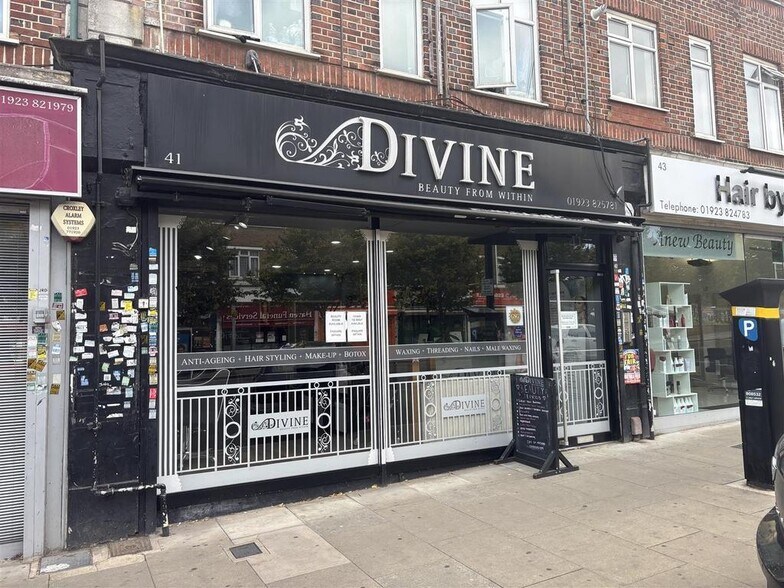 Joel St, Northwood à louer - Photo du bâtiment - Image 2 de 10