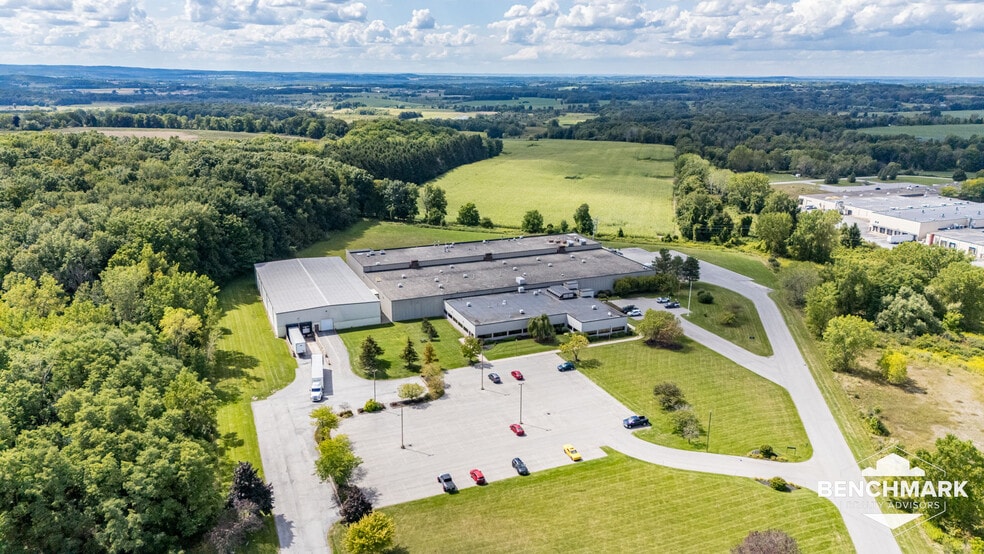 2754 W Park Dr, Bloomfield, NY for sale - Building Photo - Image 2 of 17