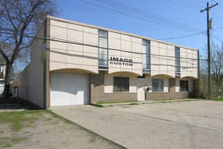 Plus de détails pour 417 E Eight Mile Rd, Hazel Park, MI - Industriel à vendre