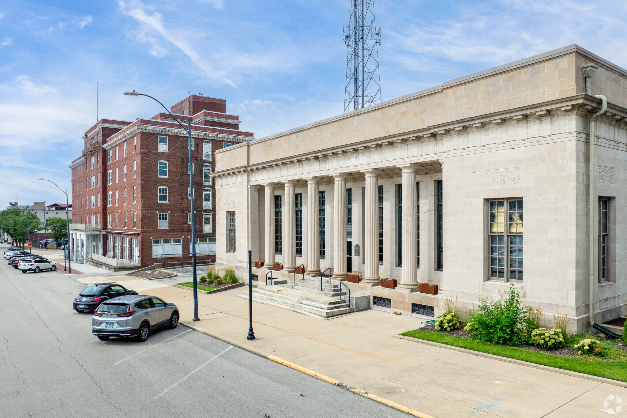 241 Marquette St, LaSalle, IL à vendre Photo du bâtiment- Image 1 de 8
