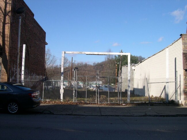 Plus de détails pour 5111 Butler St, Pittsburgh, PA - Terrain à vendre