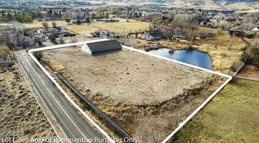 1615 W Huffaker Ln, Reno, NV for sale - Building Photo - Image 1 of 9