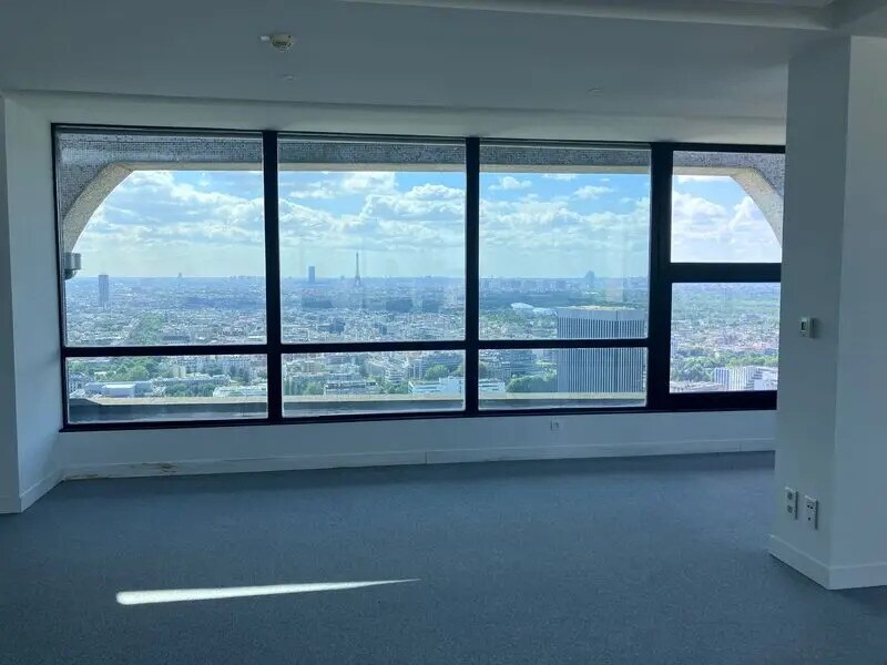 Bureau dans Courbevoie à vendre Photo du bâtiment- Image 1 de 21