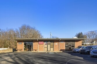 1215 Greenville Ave, Staunton, VA for lease Interior Photo- Image 2 of 11