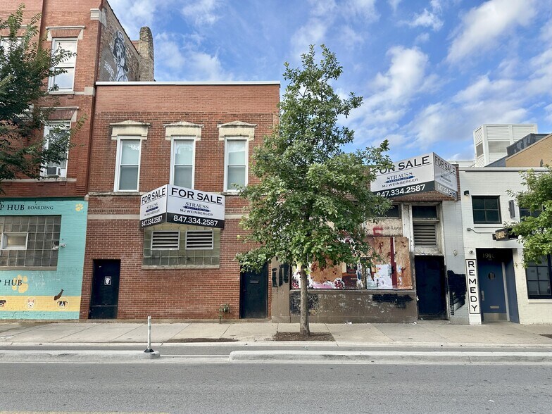 Mixed-Use Property Wicker Park portefeuille de 2 propriétés à vendre sur LoopNet.ca - Photo du bâtiment - Image 1 de 22