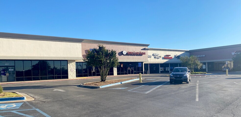 8500 Madison Blvd, Madison, AL à louer - Photo du bâtiment - Image 3 de 6