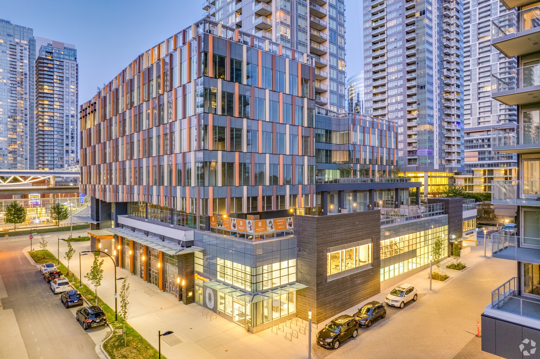 6378 Silver Ave, Burnaby, BC à vendre Photo principale- Image 1 de 12