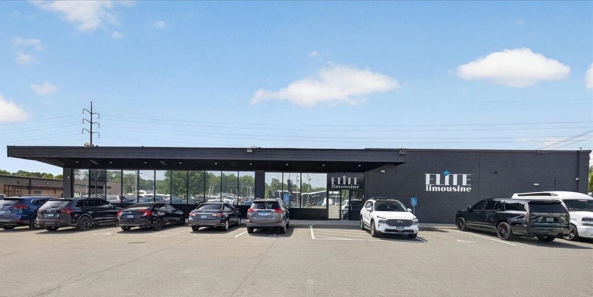 575 Washington Ave, North Haven, CT for lease Building Photo- Image 1 of 8