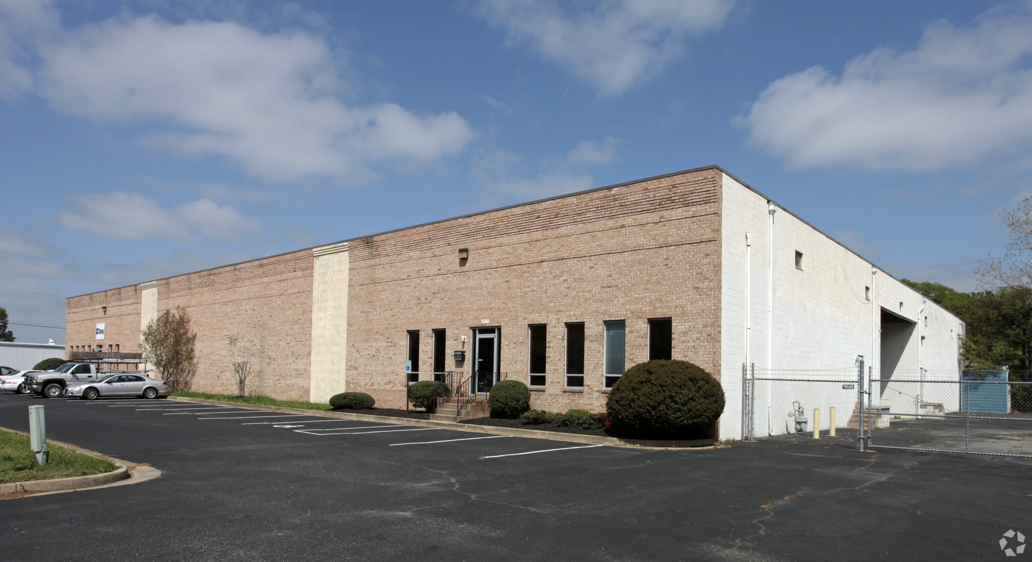 5109-5111 Glen Alden Dr, Richmond, VA for lease Primary Photo- Image 1 of 3