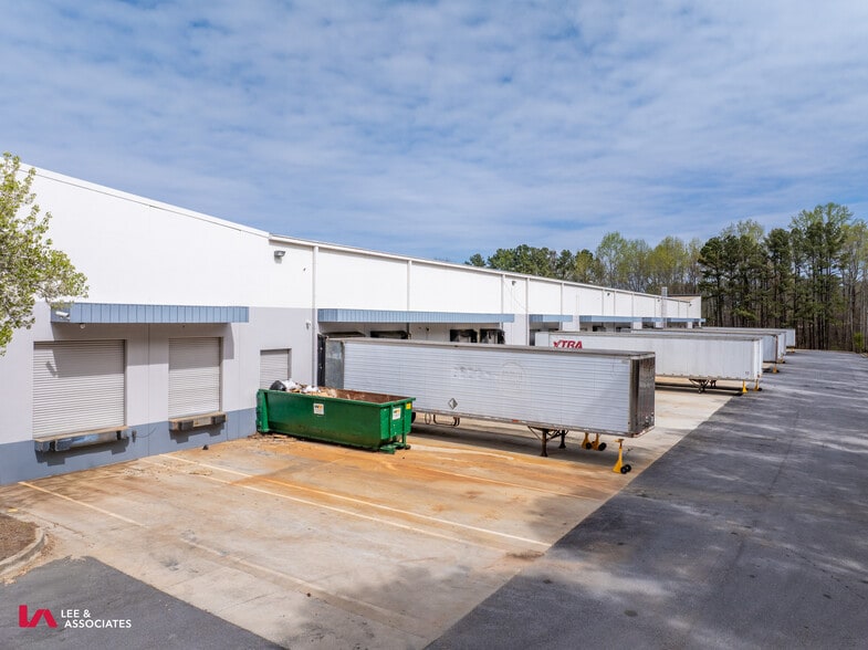 120 Interstate W Pky, Lithia Springs, GA for lease - Building Photo - Image 2 of 6