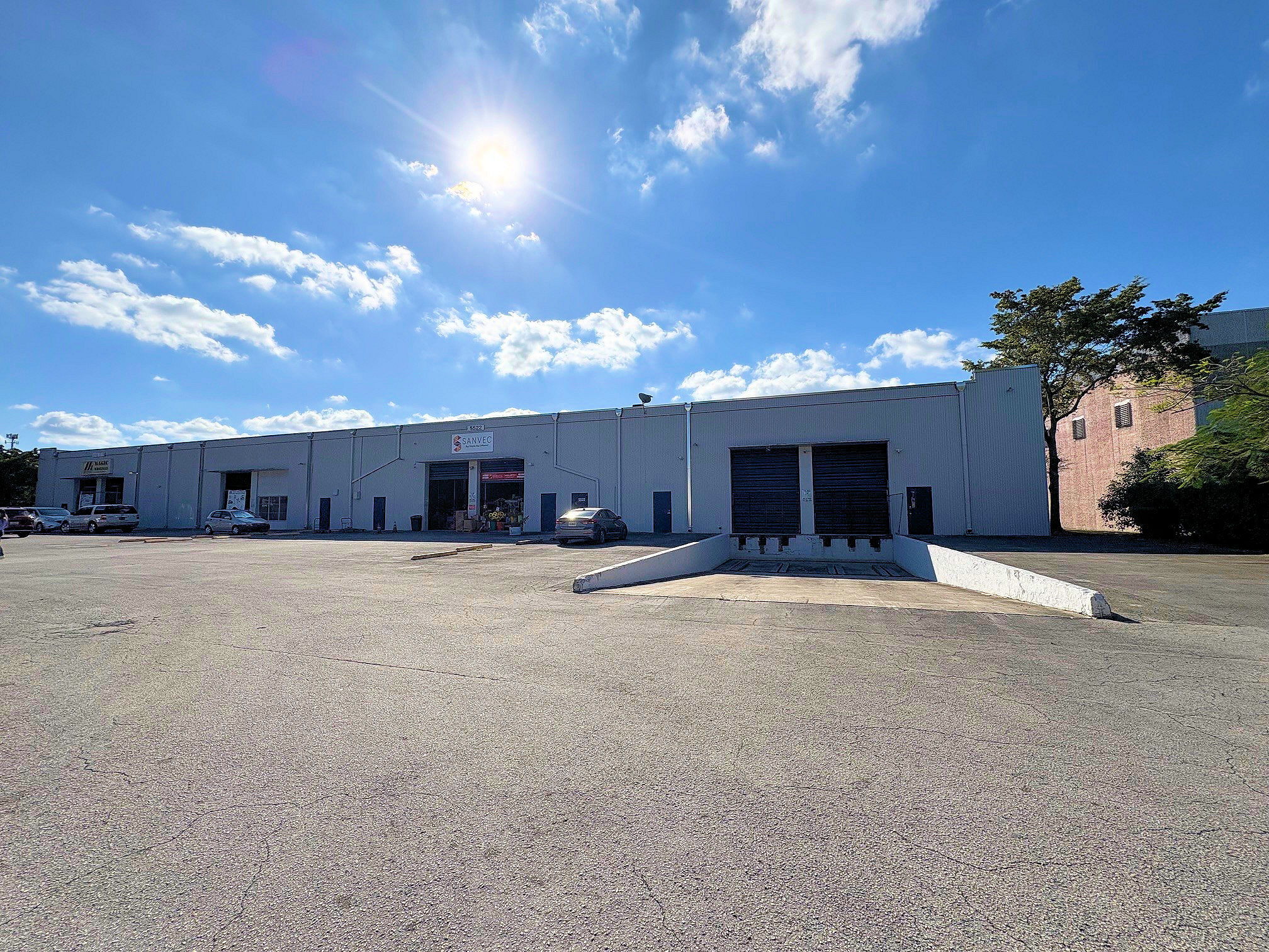 5510-5590 NW 163rd St & 5523-5535 NW 161st St, Miami Lakes, FL for lease Building Photo- Image 1 of 12