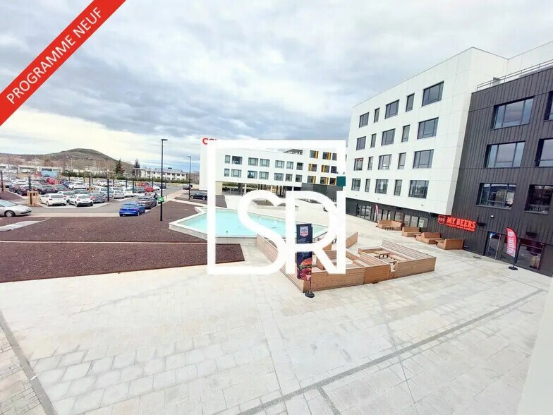 Bureau dans Clermont-Ferrand à vendre - Photo du bâtiment - Image 3 de 10