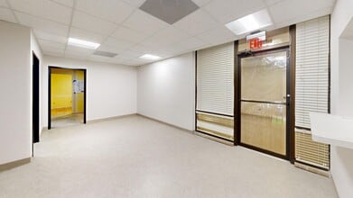 11623 Angus Rd, Austin, TX for lease Building Photo- Image 2 of 3