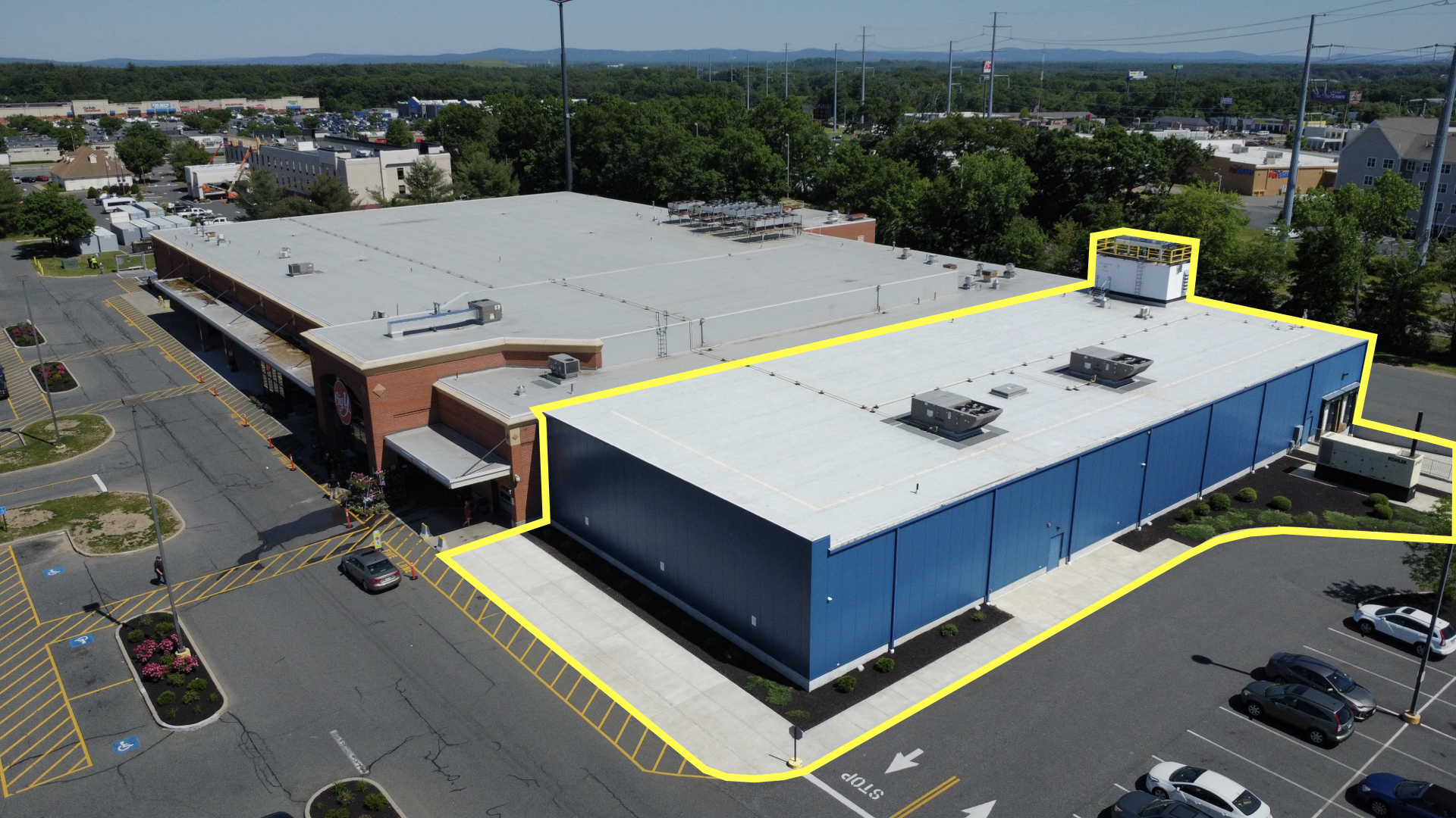 650 Memorial Dr, Chicopee, MA for lease Building Photo- Image 1 of 16