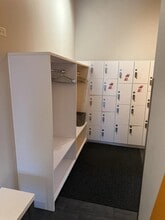 6304-6330 E Dublin Granville Rd, Westerville, OH à louer Photo intérieure- Image 2 de 3