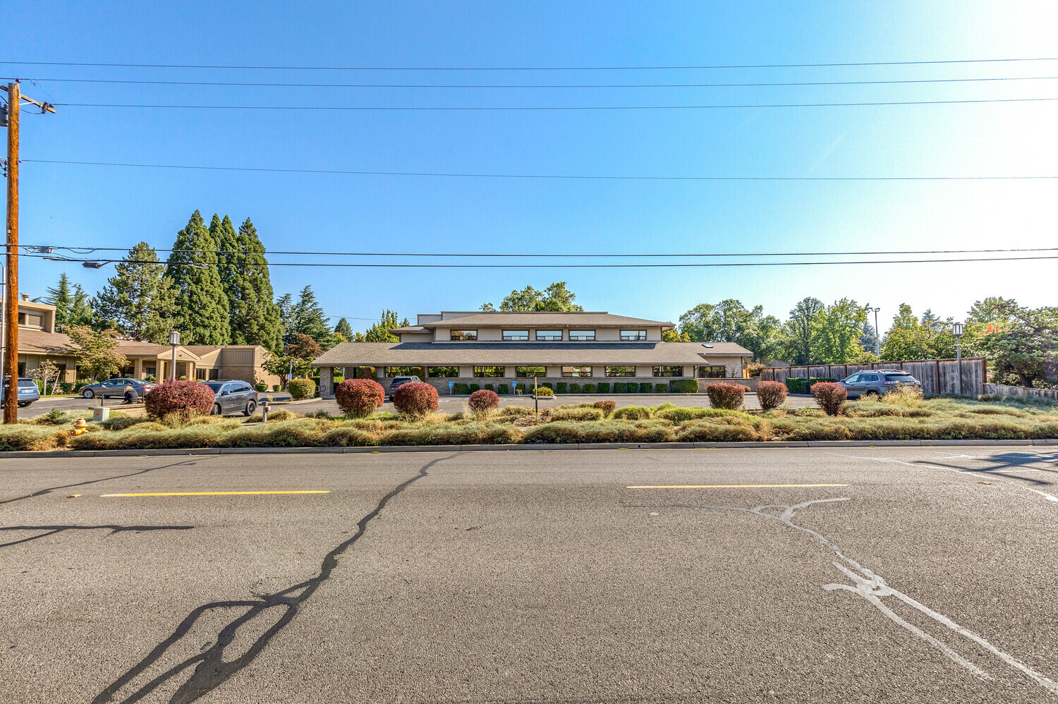 717 Murphy Rd, Medford, OR à vendre Photo du bâtiment- Image 1 de 12