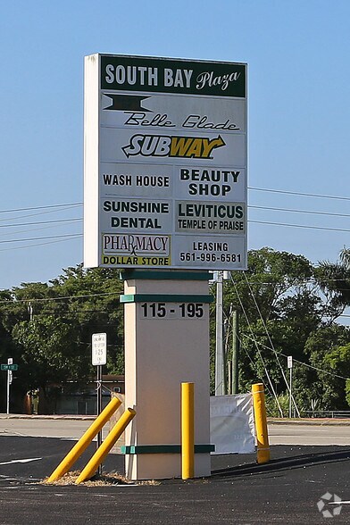 131-195 Us 27 S, South Bay, FL à louer - Photo du bâtiment - Image 3 de 5