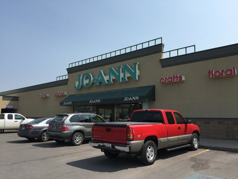 2165 E Hwy 2, Kalispell, MT for lease - Primary Photo - Image 1 of 2