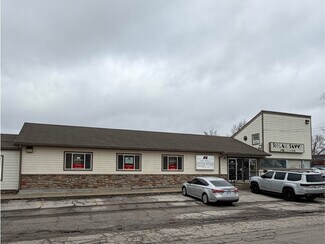 Plus de détails pour 2201 W 25th St, Lawrence, KS - Bureau à vendre